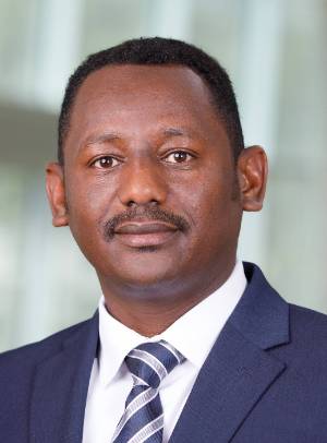 Portrait photo of Dr. Abdallah Alsammani Portrait photo of Abdallah Alsammani