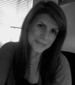 Portrait photo of Dr. Nevena Trajkov